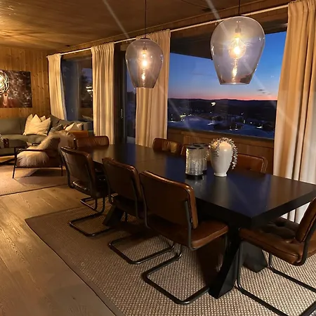 Hafjell Front 220b 8pers Inout, Downhill Bike Apartamento